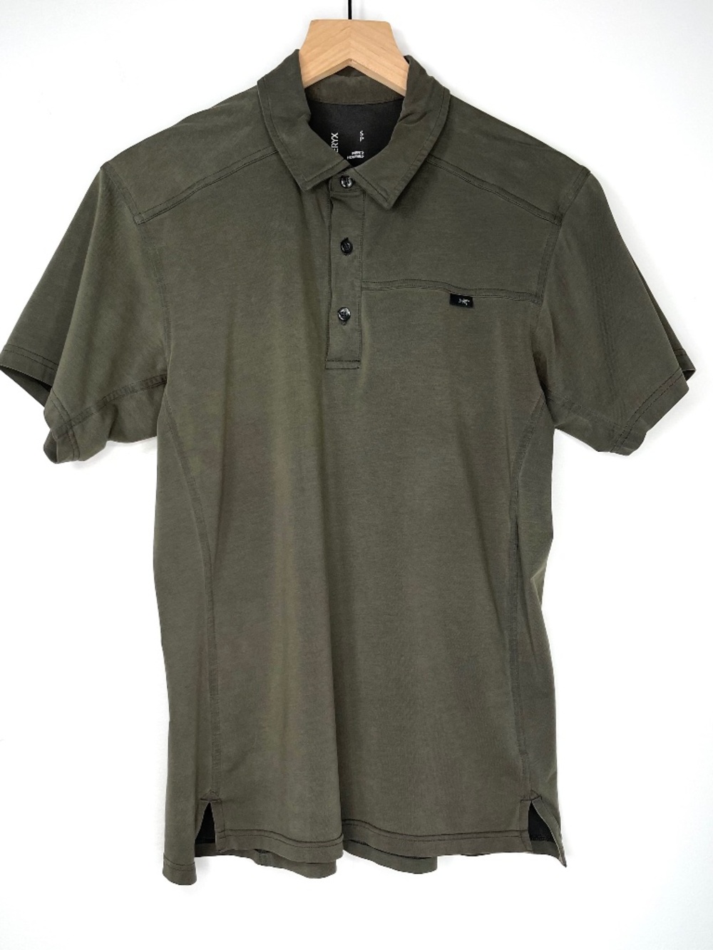 Arc'teryx Green Captive Polo Short Sleeve Shirt - Picture 2 of 7